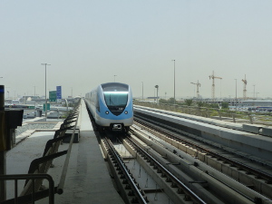 BUCHE MEER Dubai Metro