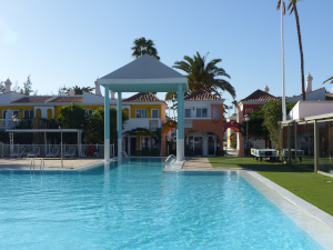 BUCHE MEER Gran Canaria Bungalows Green Golf Pool