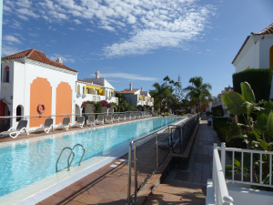 BUCHE MEER Gran Canaria Bungalows Green Golf Pool