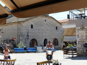 BUCHE MEER Griechenland Chalkidiki Kassandra Afitos Marktplatz