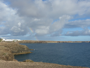 BUCHE MEER Lanzarote Playa Blanca - Blick auf Papagayos