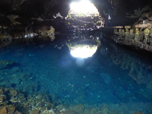 BUCHE MEER Lanzarote Salzwassersee mit Alpinokrebsen