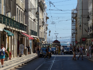 BUCHE MEER Lissabon Straßenbahn in Baixa