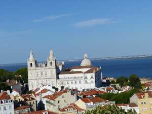 BUCHE MEER Lissabon Castelo Sao Jorge