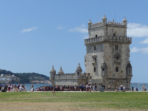 BUCHE MEER Lissabon Torre de Belem