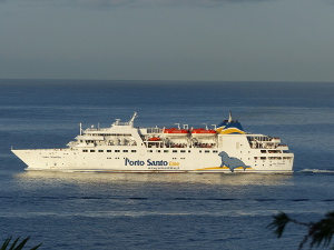 BUCHE MEER Fähre Funchal - Porto Santo