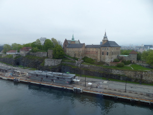 BUCHE MEER Mein Schiff 3 Norwegen Oslo Festung Cruise Terminal