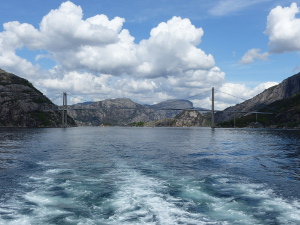 BUCHE MEER Mein Schiff 3 Norwegen Lysefjord