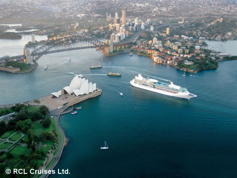 BUCHE MEER SEE Royal Caribbean Sydney - Rhapsody of the Seas